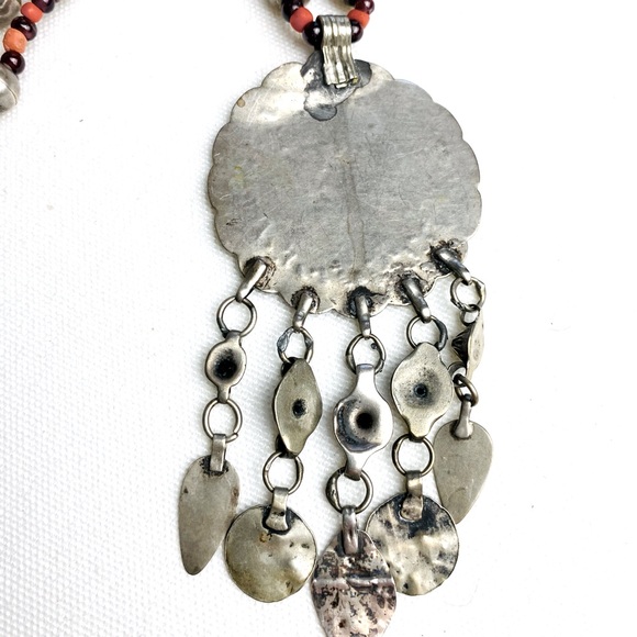 Double Strand BOHO India medallion pendant necklace - Picture 8 of 9